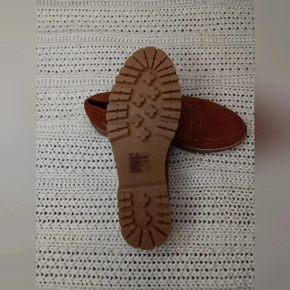 Brown Loafers for Women - Picture 3 of 4